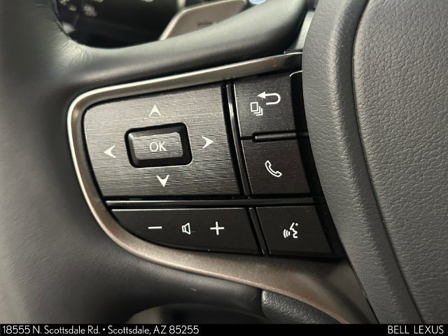 Used 2025 Lexus ES 300h w/ Premium Package FWD image 32