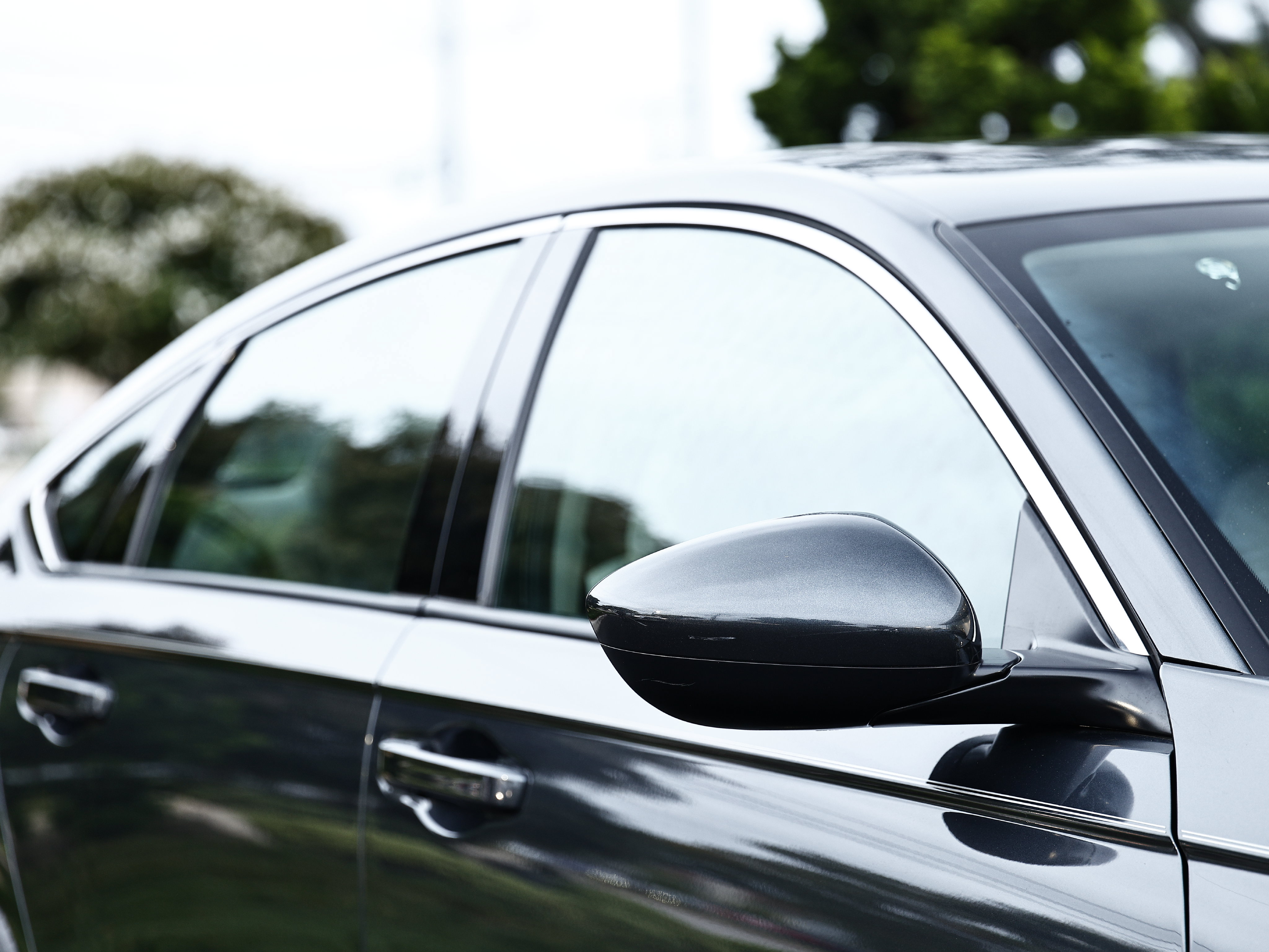 Used 2024 Honda Accord EX image 3