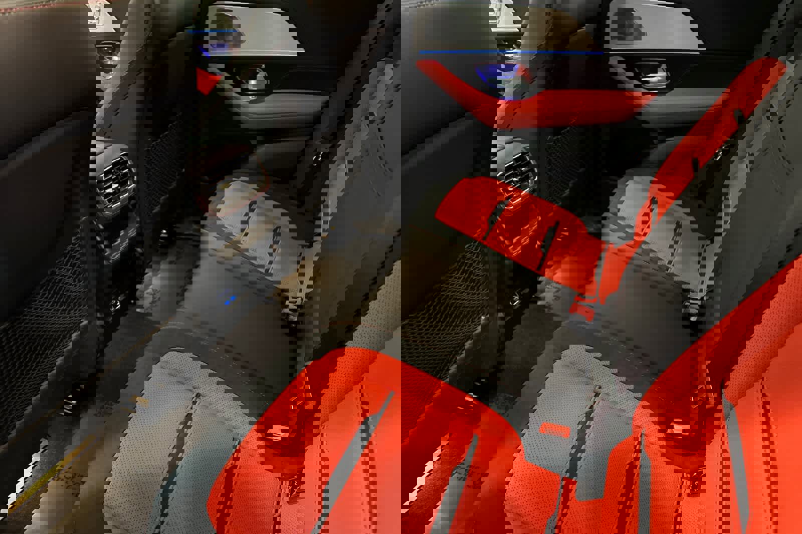 New 2026 Mercedes-Benz GLE 53 AMG 4MATIC Coupe image 11