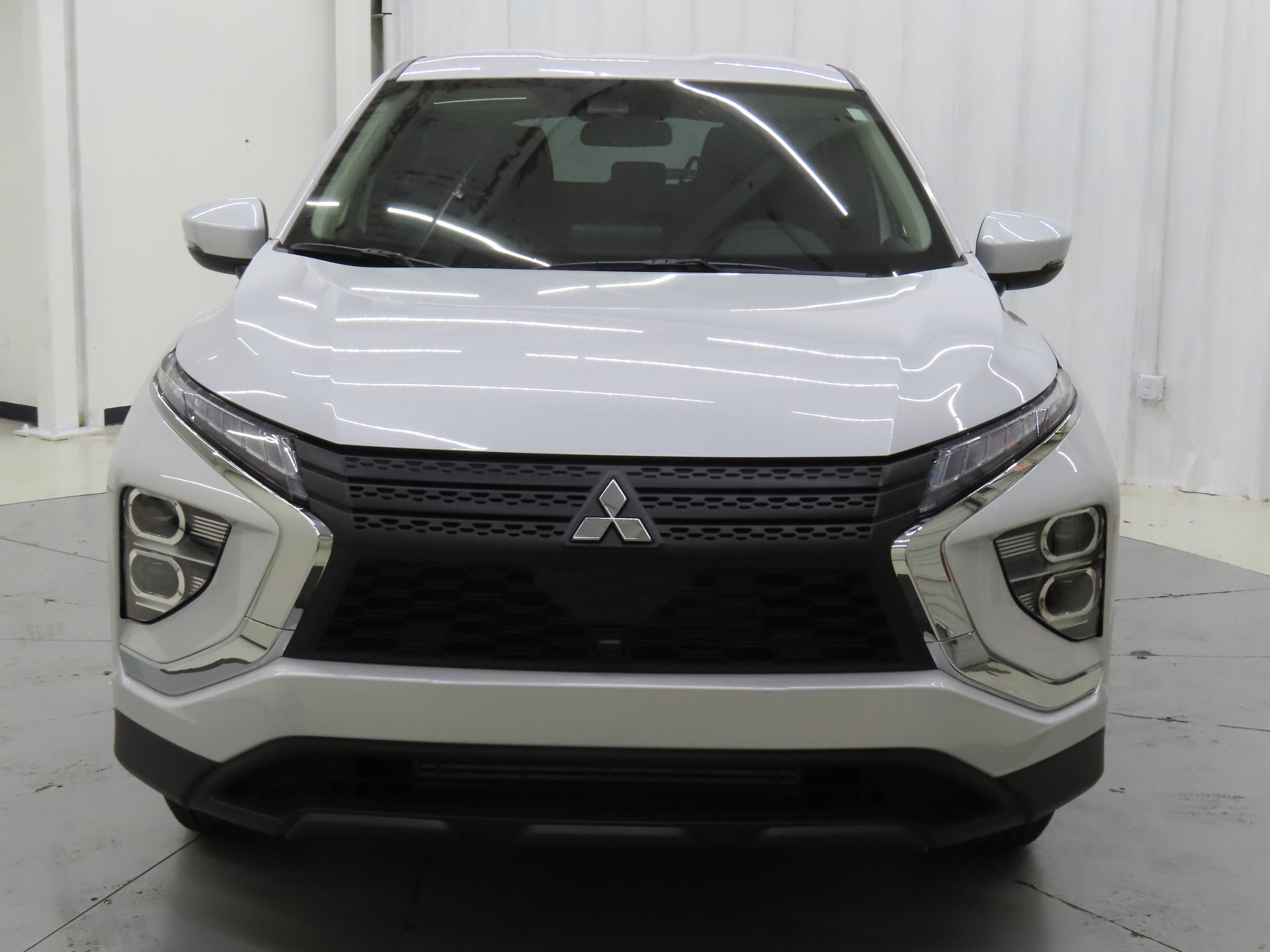 New 2026 Mitsubishi Eclipse Cross ES AWD/4WD image 8