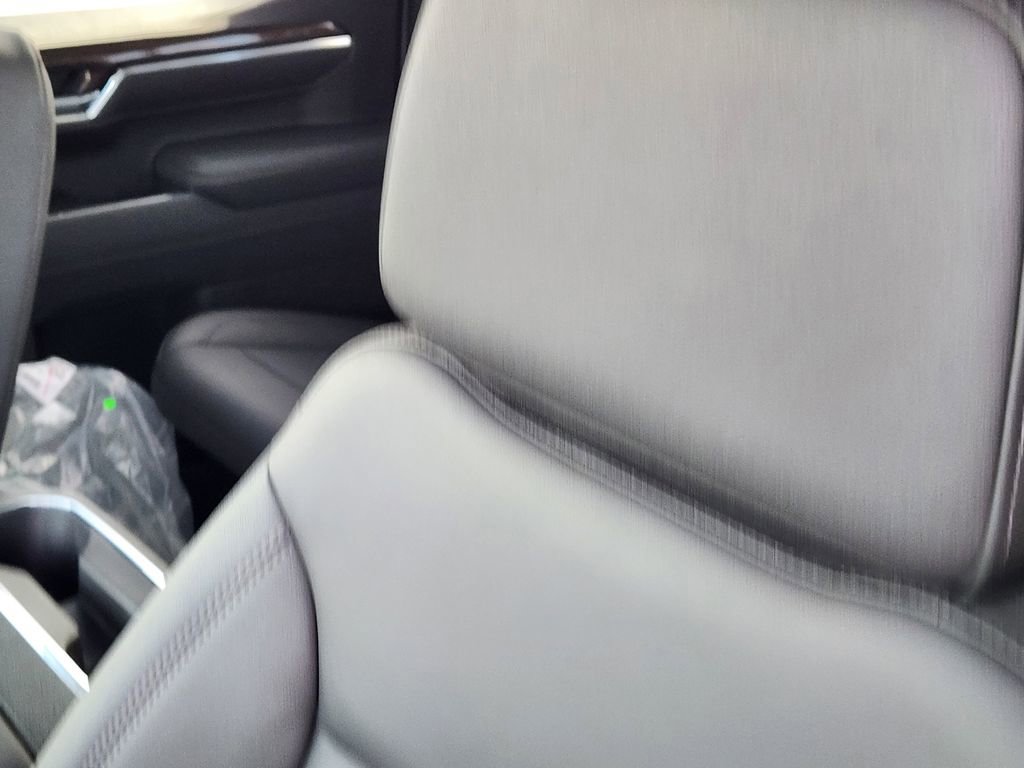 New 2026 Chevrolet Silverado 1500 LT Trail Boss w/ Convenience Package II image 16