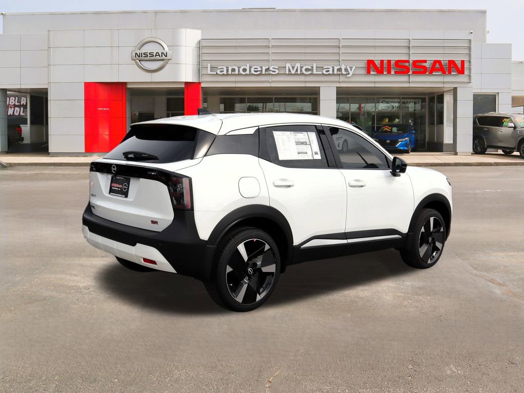 New 2026 Nissan Kicks SR w/ SR Premium Package FWD image 3