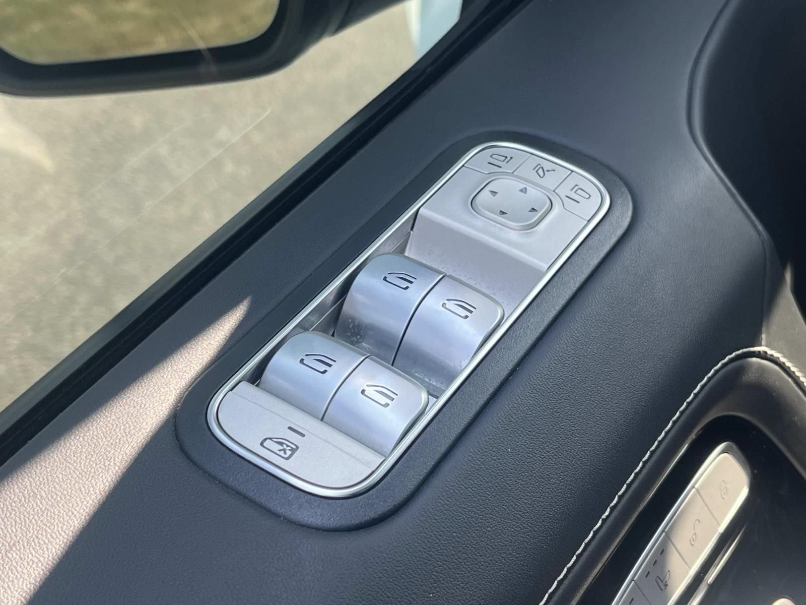 Certified 2024 Mercedes-Benz G 63 AMG 4MATIC image 29