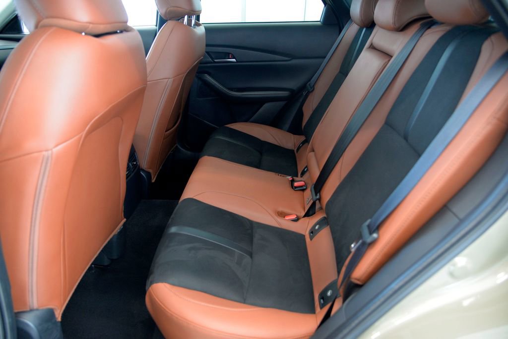 Certified 2025 MAZDA CX-30 Carbon AWD/4WD image 28