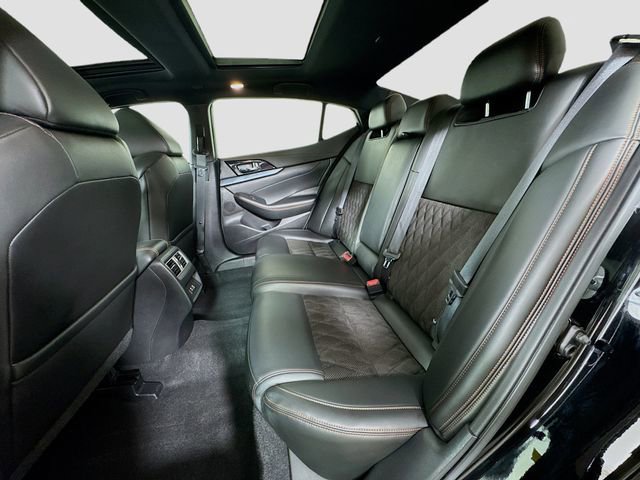 Used 2021 Nissan Maxima SR w/ Sport Mat Group FWD image 27