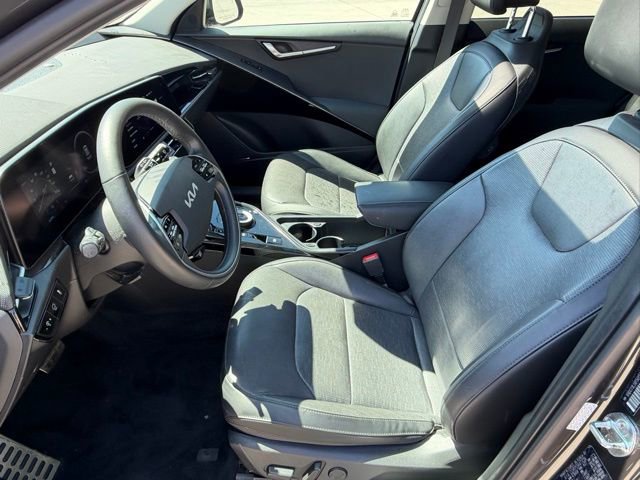 Used 2023 Kia Niro Wave FWD image 10