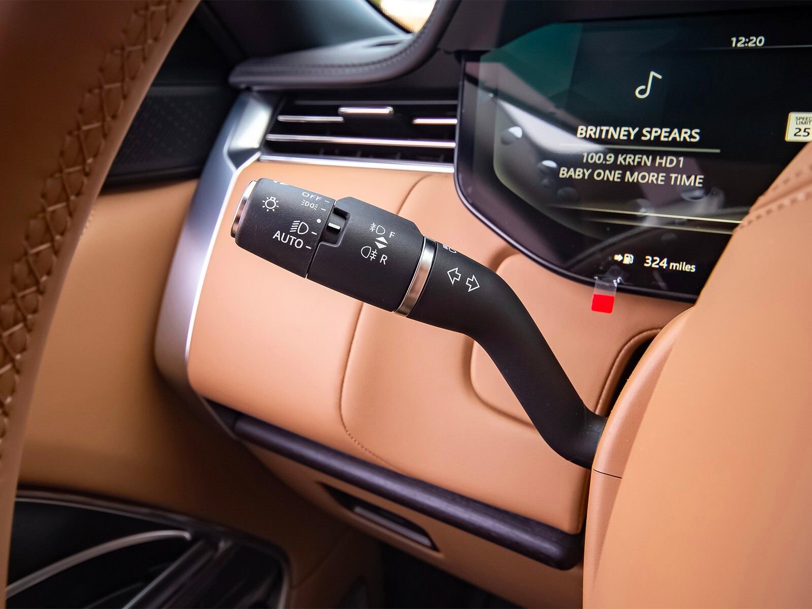 New 2025 Land Rover Range Rover Autobiography image 12