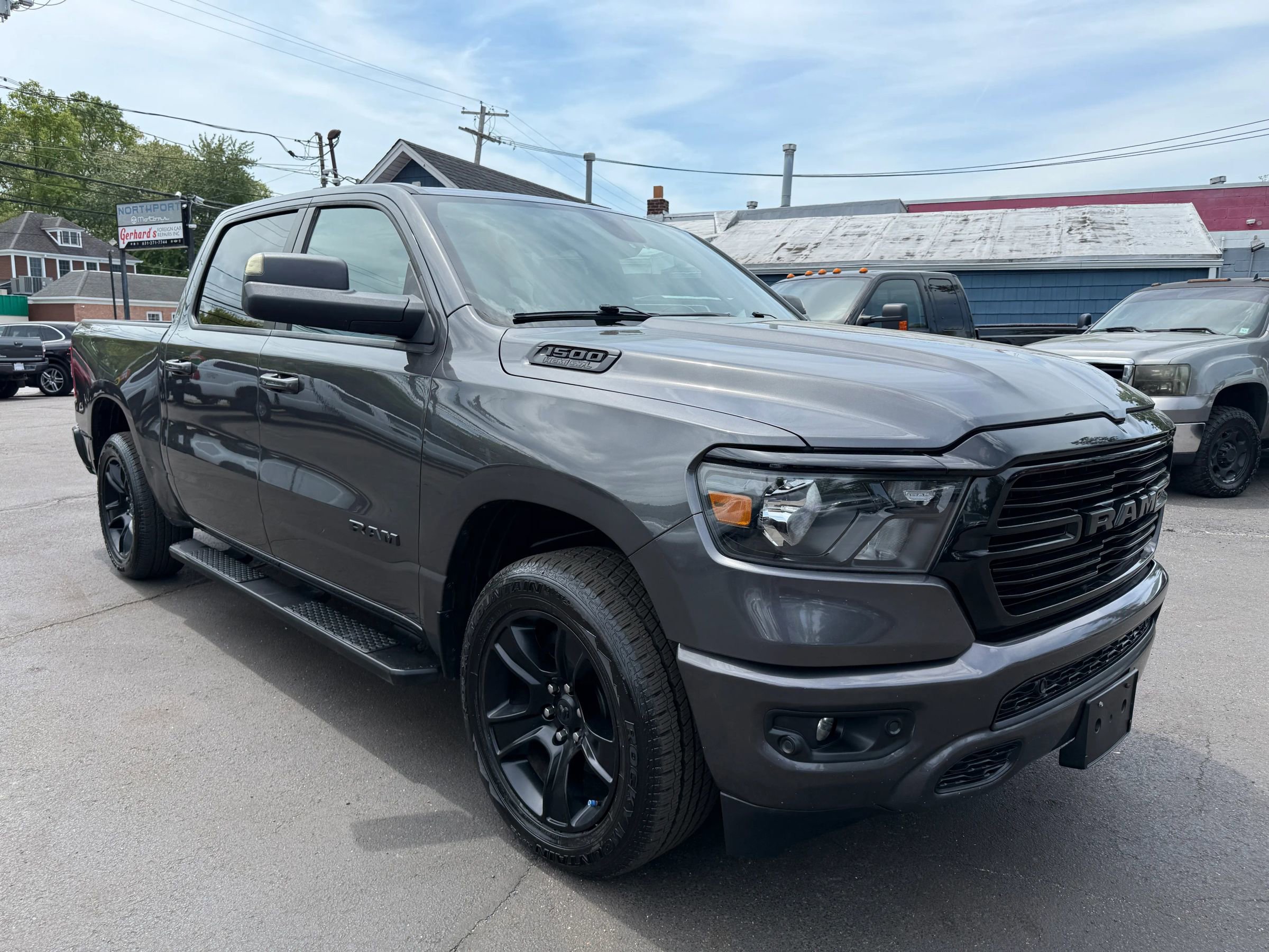 Used 2020 RAM 1500 Big Horn AWD/4WD image 3