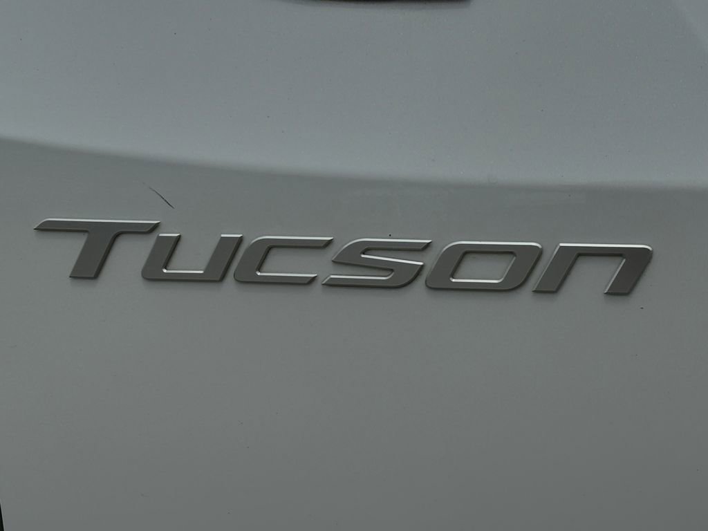 Used 2025 Hyundai Tucson SE FWD image 10