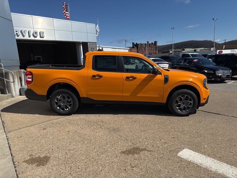 New 2026 Ford Maverick XLT w/ Equipment Group 301A AWD/4WD image 8