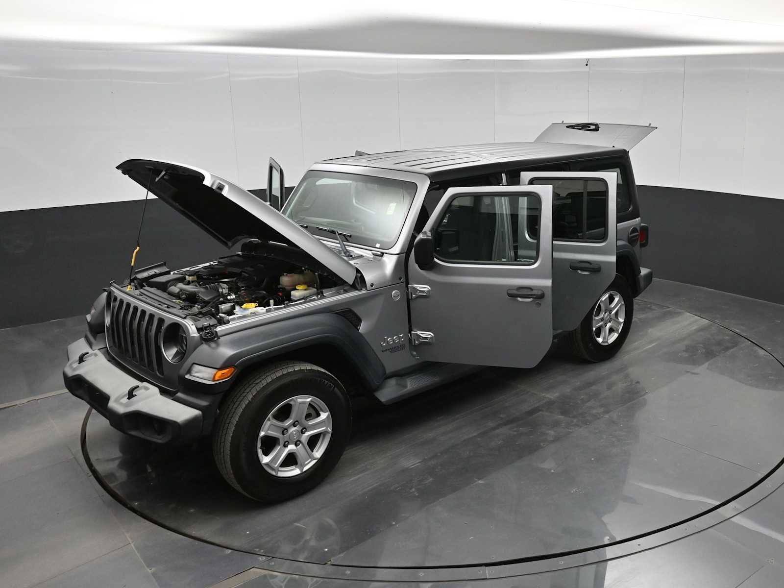 Used 2018 Jeep Wrangler Unlimited Sport S AWD/4WD image 41
