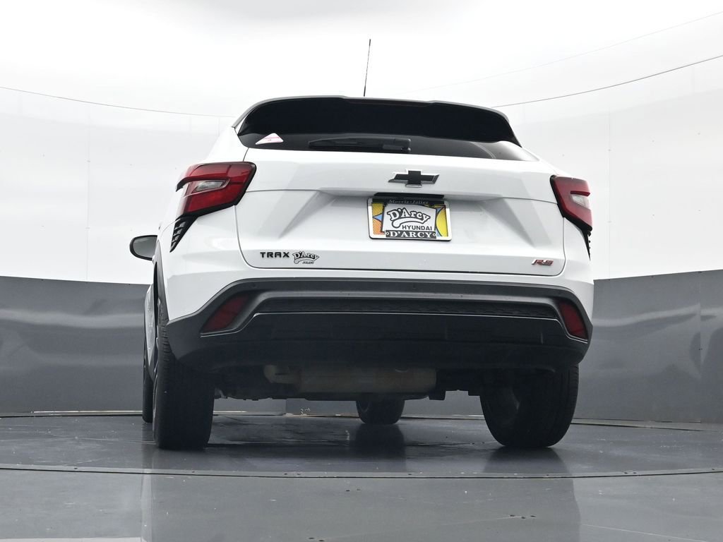 Used 2024 Chevrolet Trax RS w/ Driver Confidence Package image 26