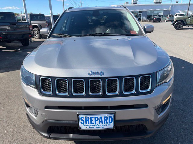 Used 2021 Jeep Compass Latitude w/ Convenience Group AWD/4WD image 2