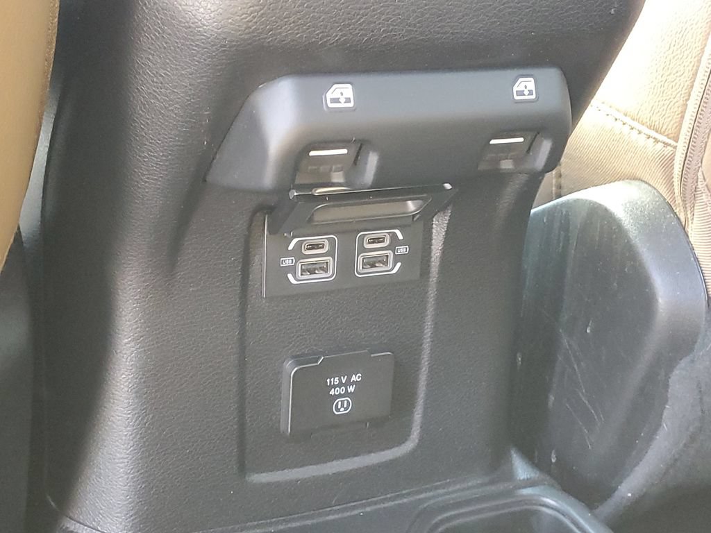 Used 2021 Jeep Gladiator Overland w/ Popular Equipment Package AWD/4WD image 16