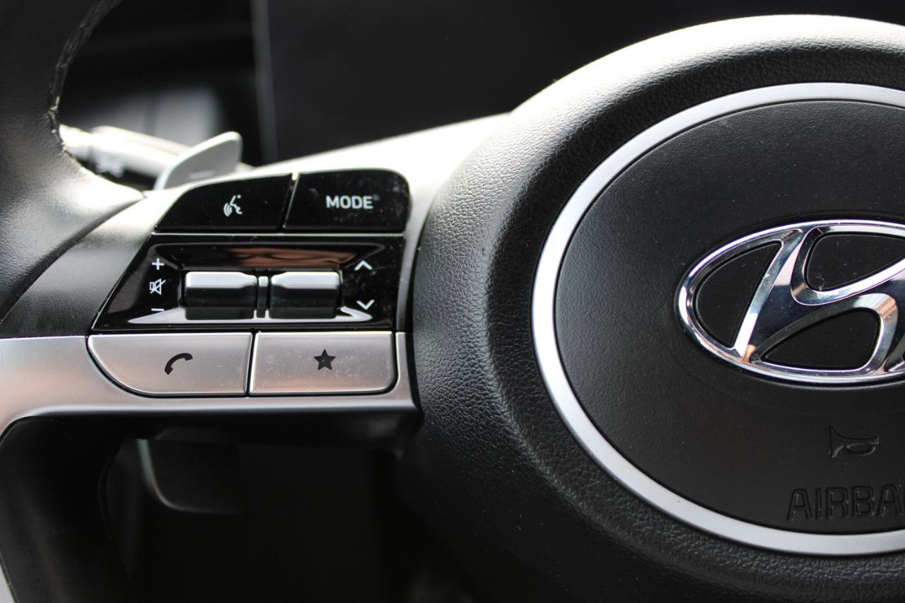 Used 2022 Hyundai Santa Cruz SEL Premium w/ Cargo Package image 18