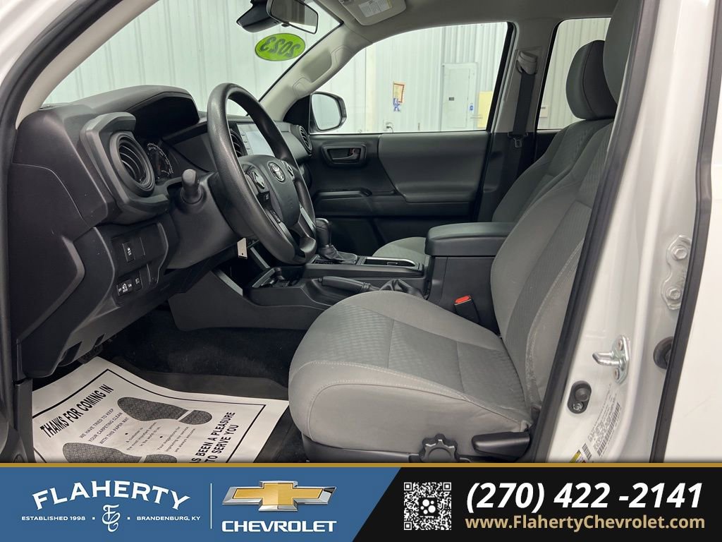 Used 2023 Toyota Tacoma SR image 9