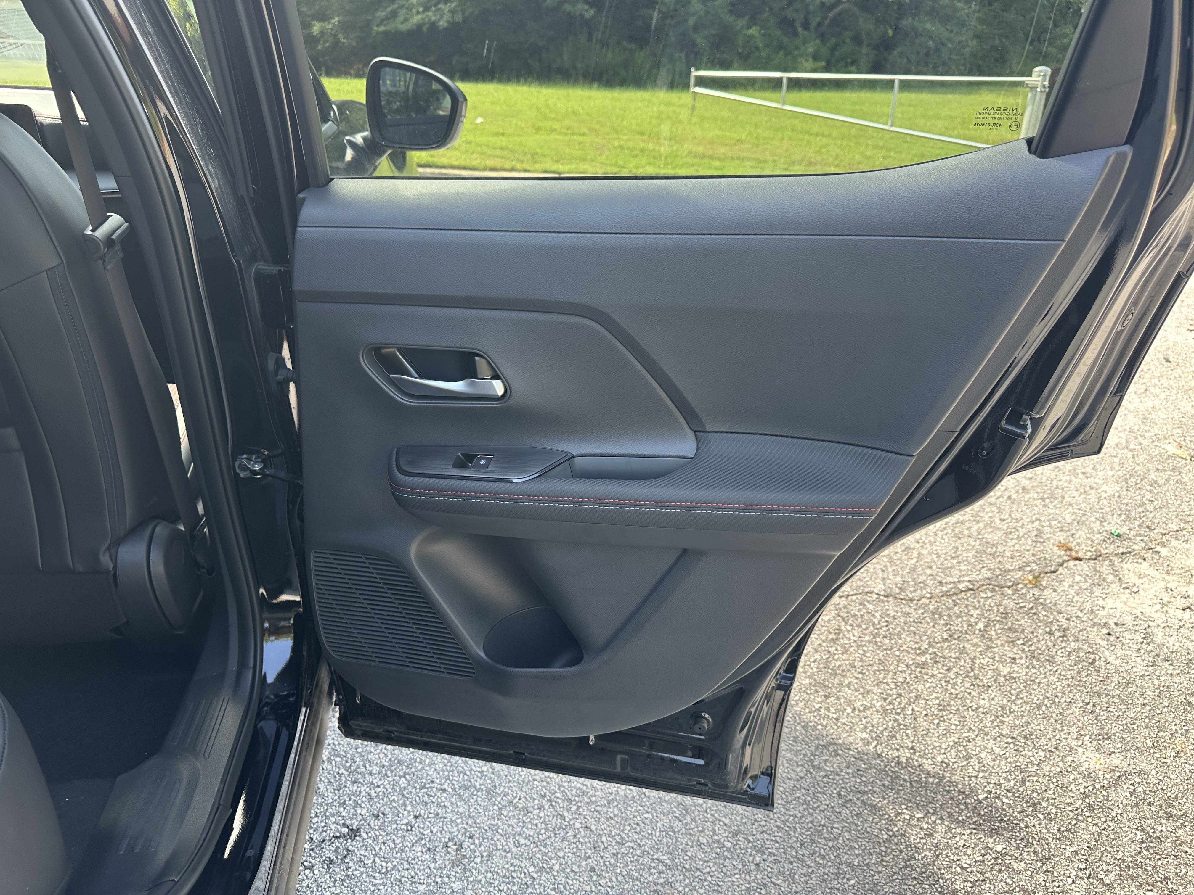 New 2025 Nissan Kicks SR image 16