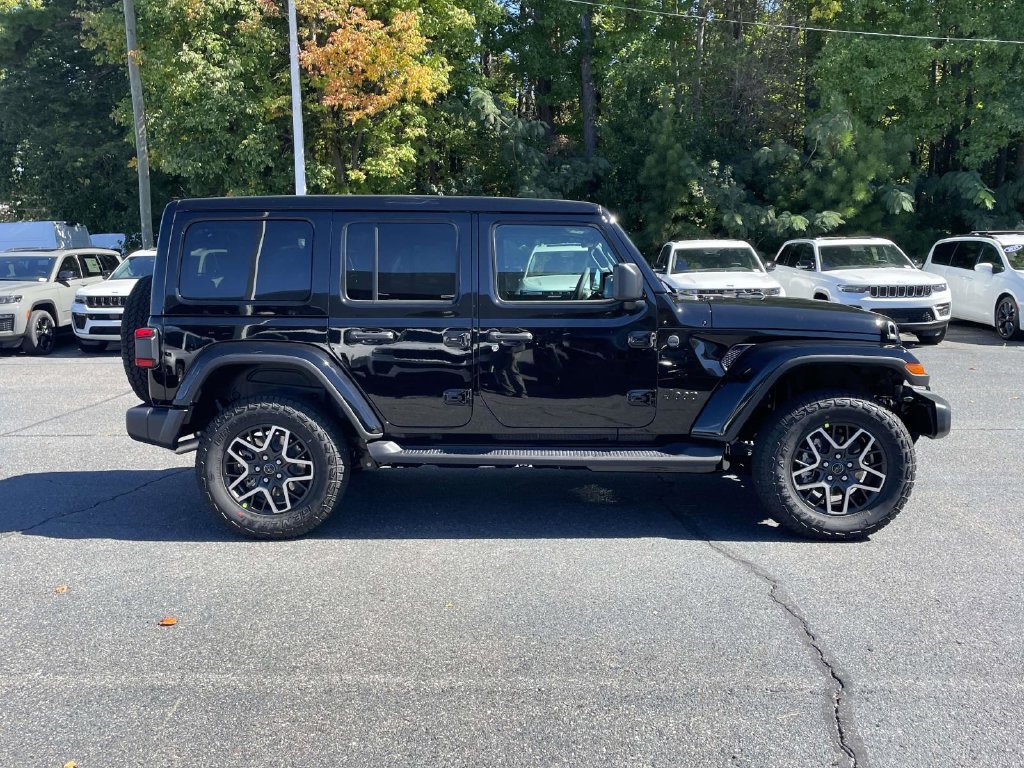 New 2027 Jeep Wrangler Unlimited Sahara AWD/4WD image 9