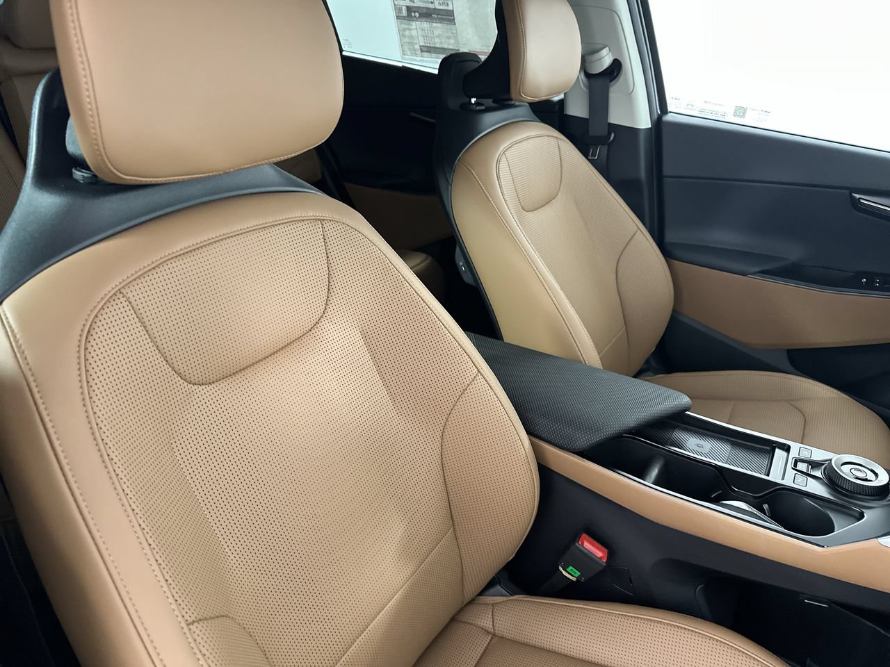 New 2026 Kia EV6 Wind RWD image 16