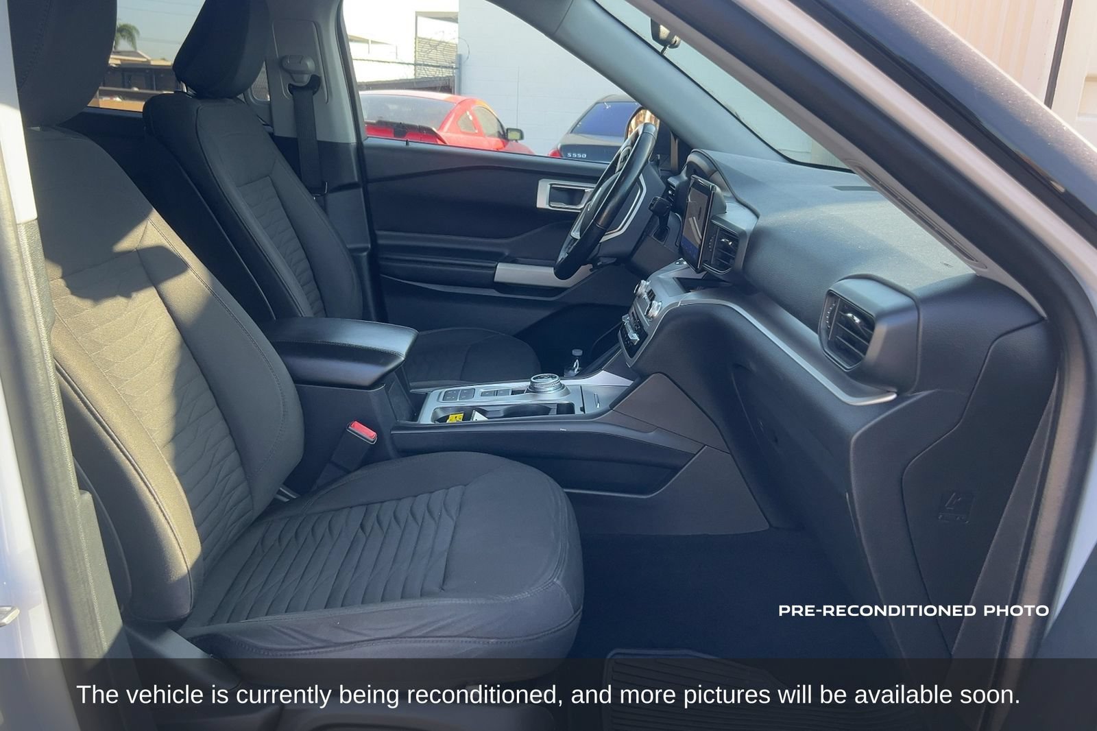 Used 2020 Ford Explorer XLT RWD image 13