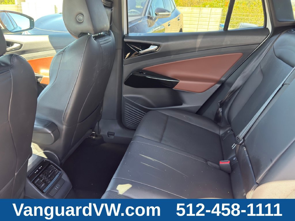 Used 2021 Volkswagen ID.4 Pro S RWD image 29