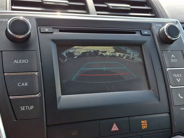 Used 2015 Toyota Camry SE FWD image 20