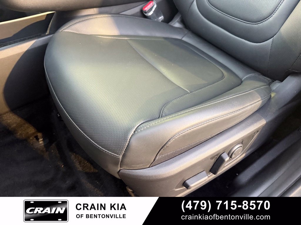 Used 2025 Hyundai Tucson SEL AWD/4WD image 24