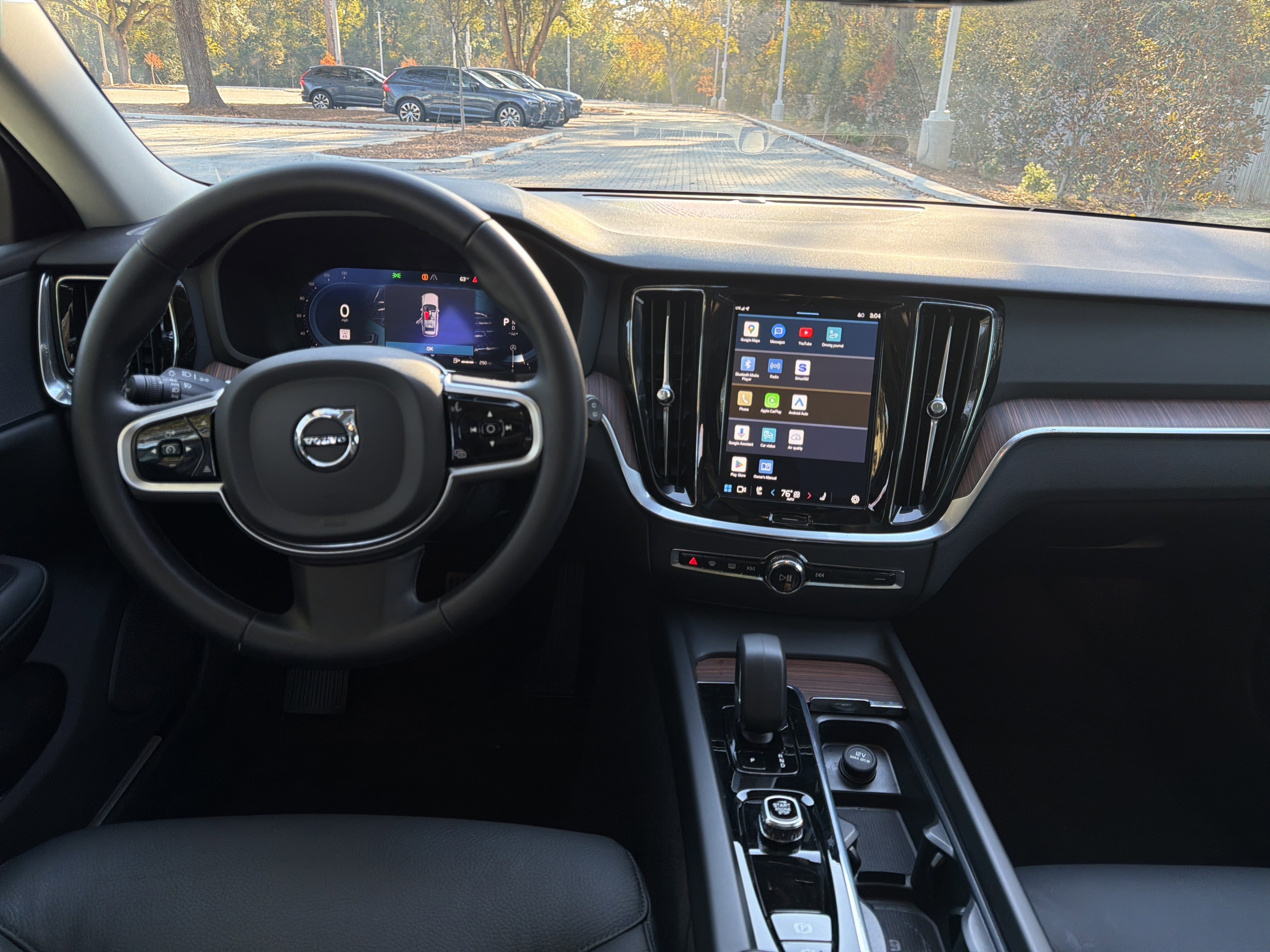 Certified 2025 Volvo V60 B5 Cross Country Plus image 30