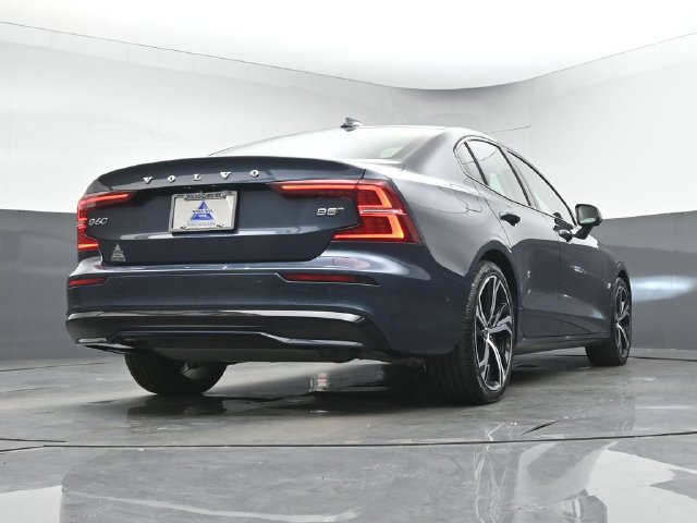 Certified 2024 Volvo S60 B5 Ultimate w/ Climate Package AWD/4WD image 42