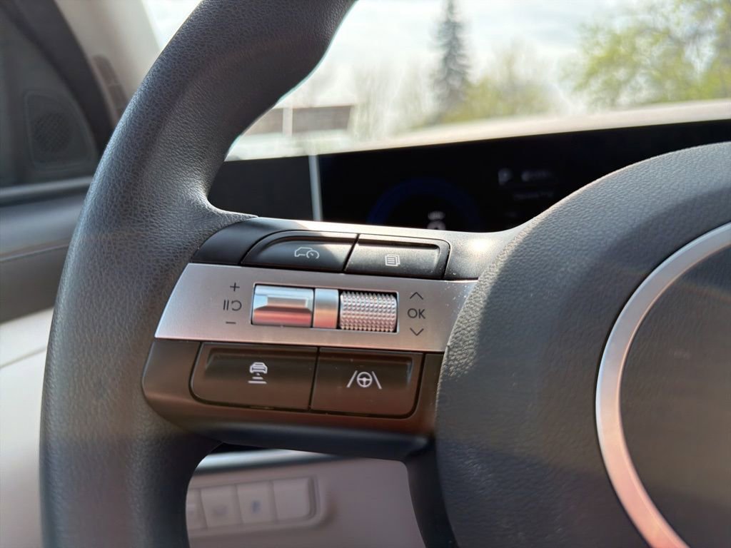 Certified 2025 Hyundai Tucson SEL image 32