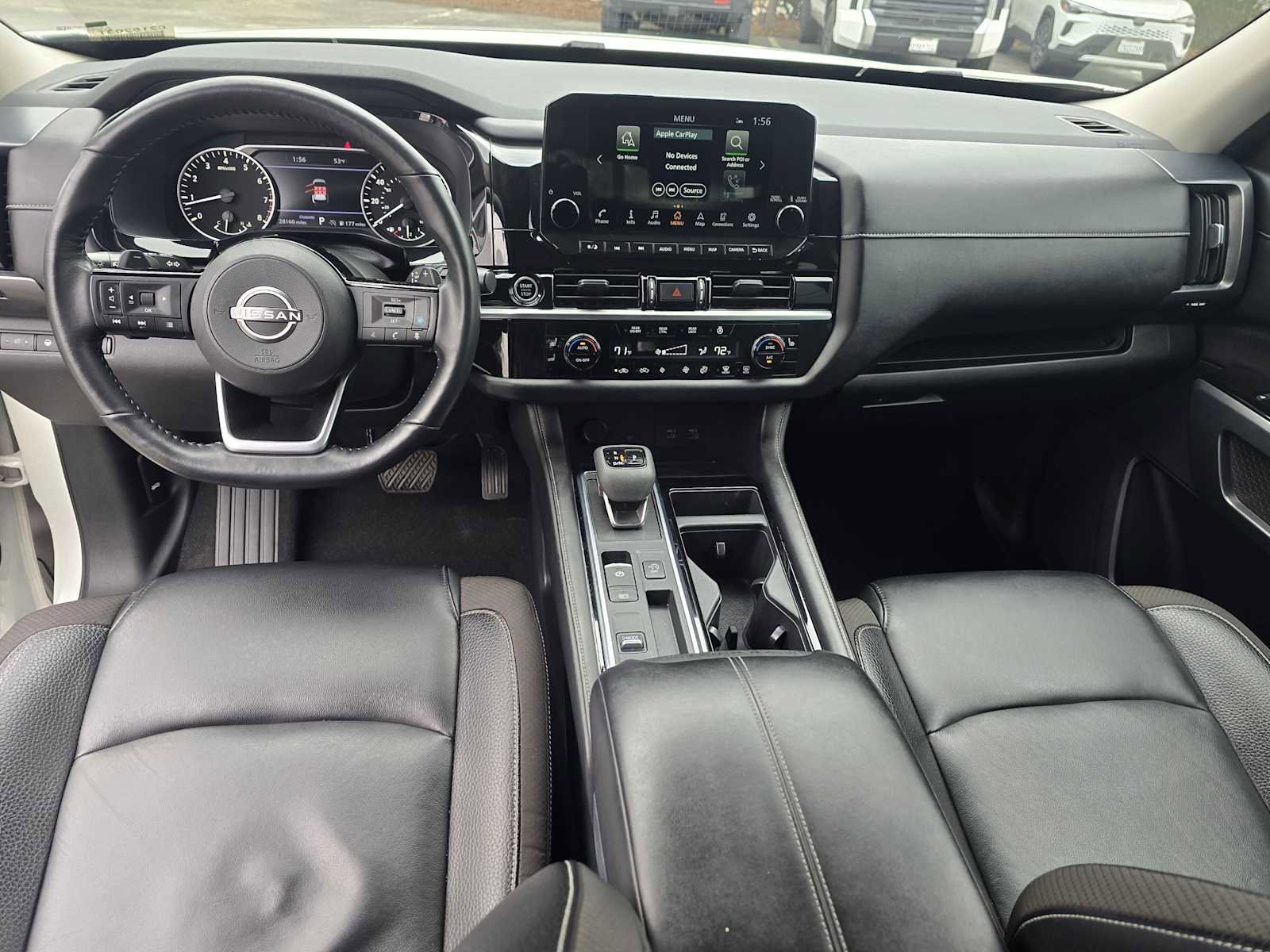 Used 2023 Nissan Pathfinder SL image 21