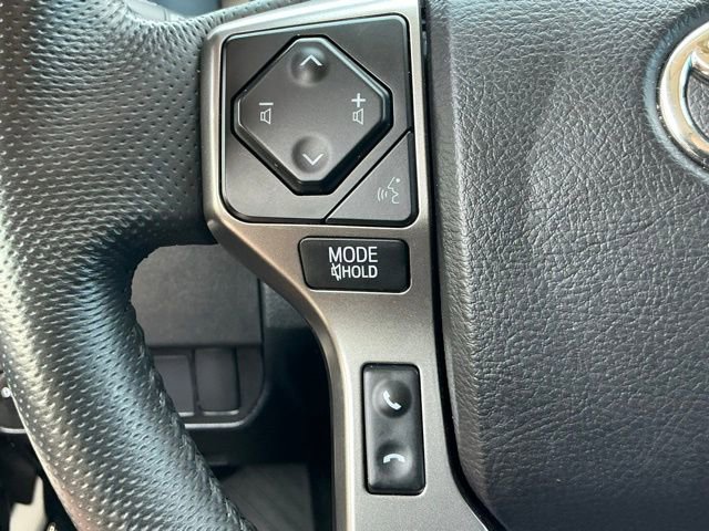 Used 2022 Toyota Tacoma SR5 w/ Technology Package AWD/4WD image 13
