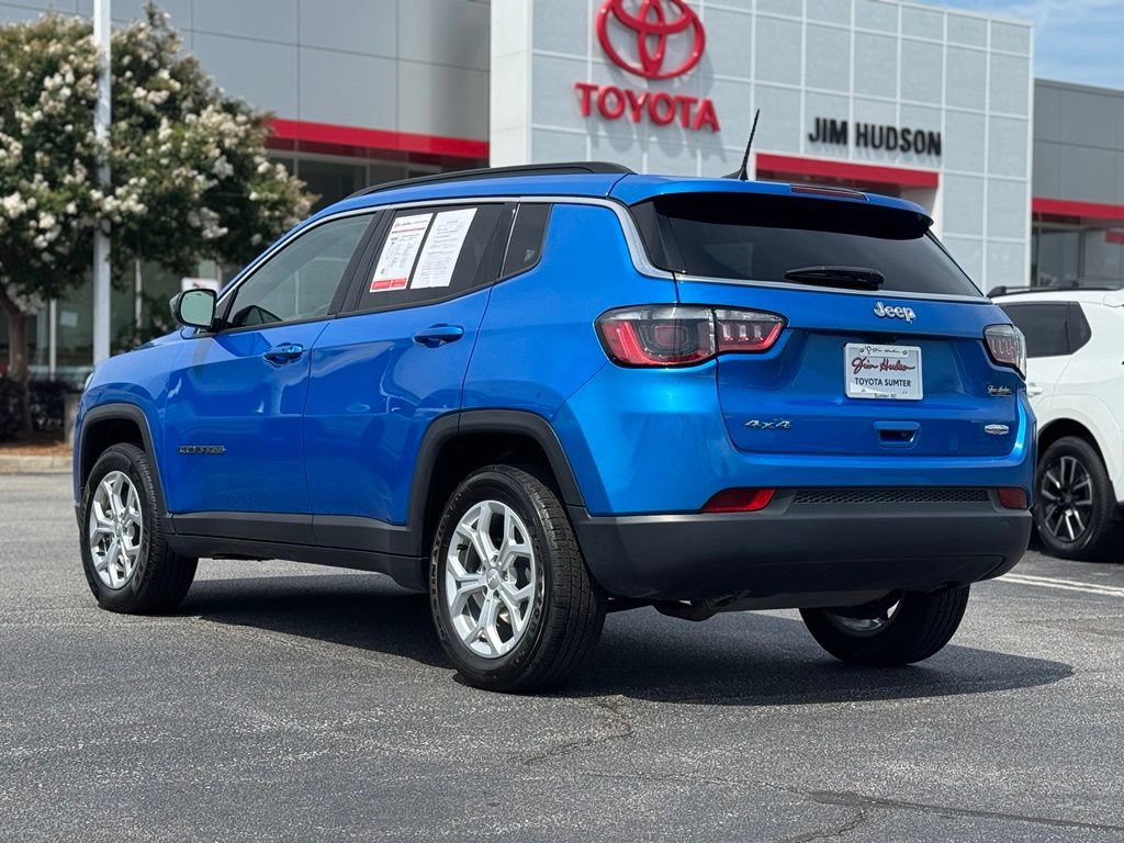 Used 2024 Jeep Compass Latitude AWD/4WD image 9