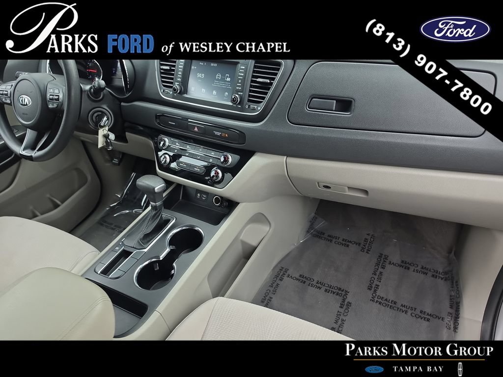 Used 2021 Kia Sedona LX FWD image 10