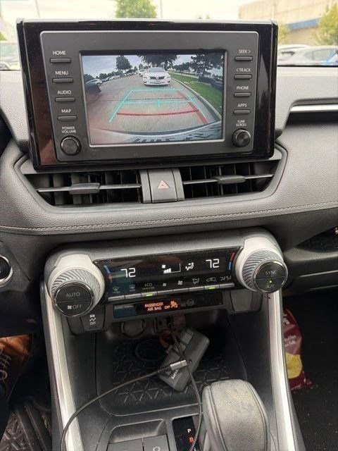 Certified 2019 Toyota RAV4 XLE FWD image 4