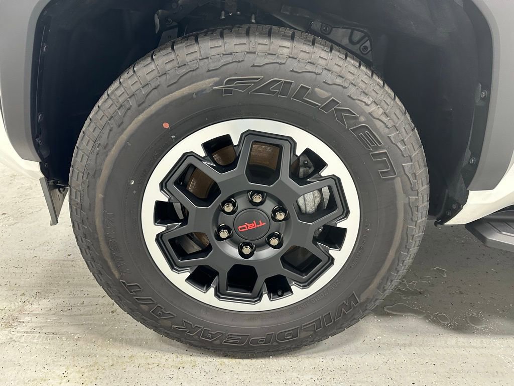 Used 2025 Toyota 4Runner TRD Off-Road Premium image 62