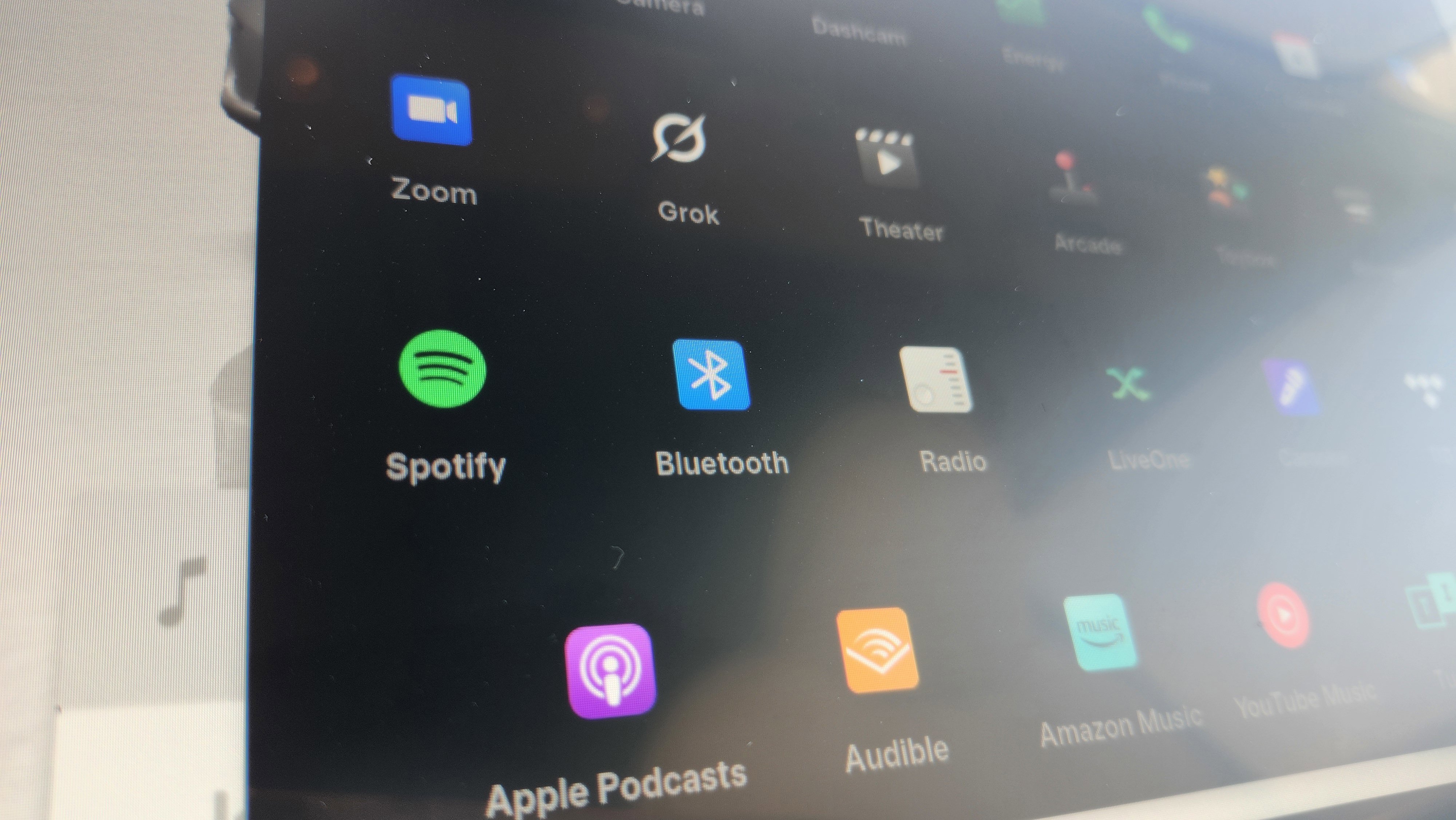 Used 2023 Tesla Model Y Long Range image 8