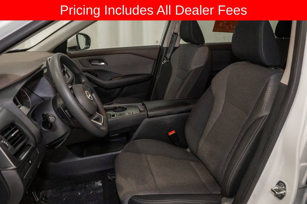 Certified 2023 Nissan Rogue SV FWD image 10