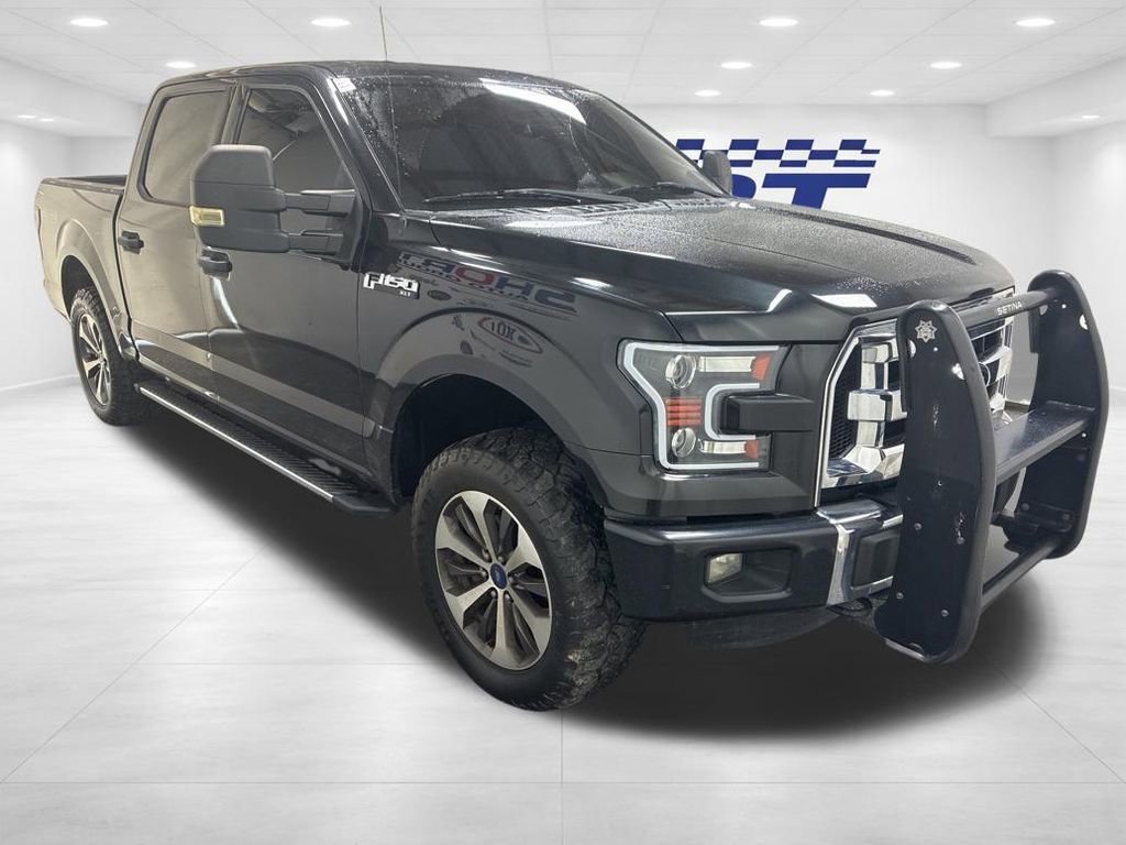 Used 2015 Ford F150 XLT image 3