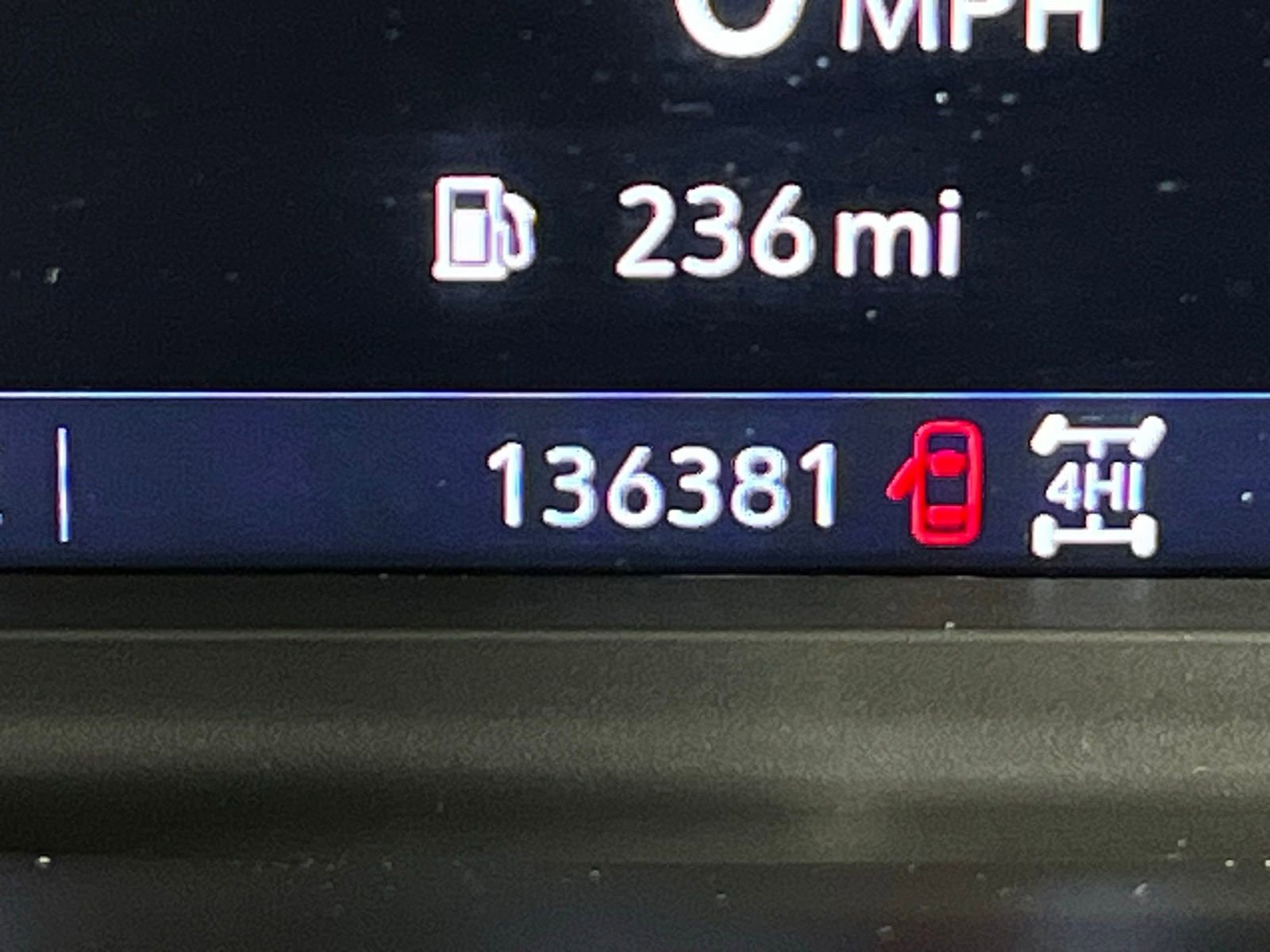 Used 2020 Chevrolet Silverado 1500 LT w/ All-Star Edition image 17