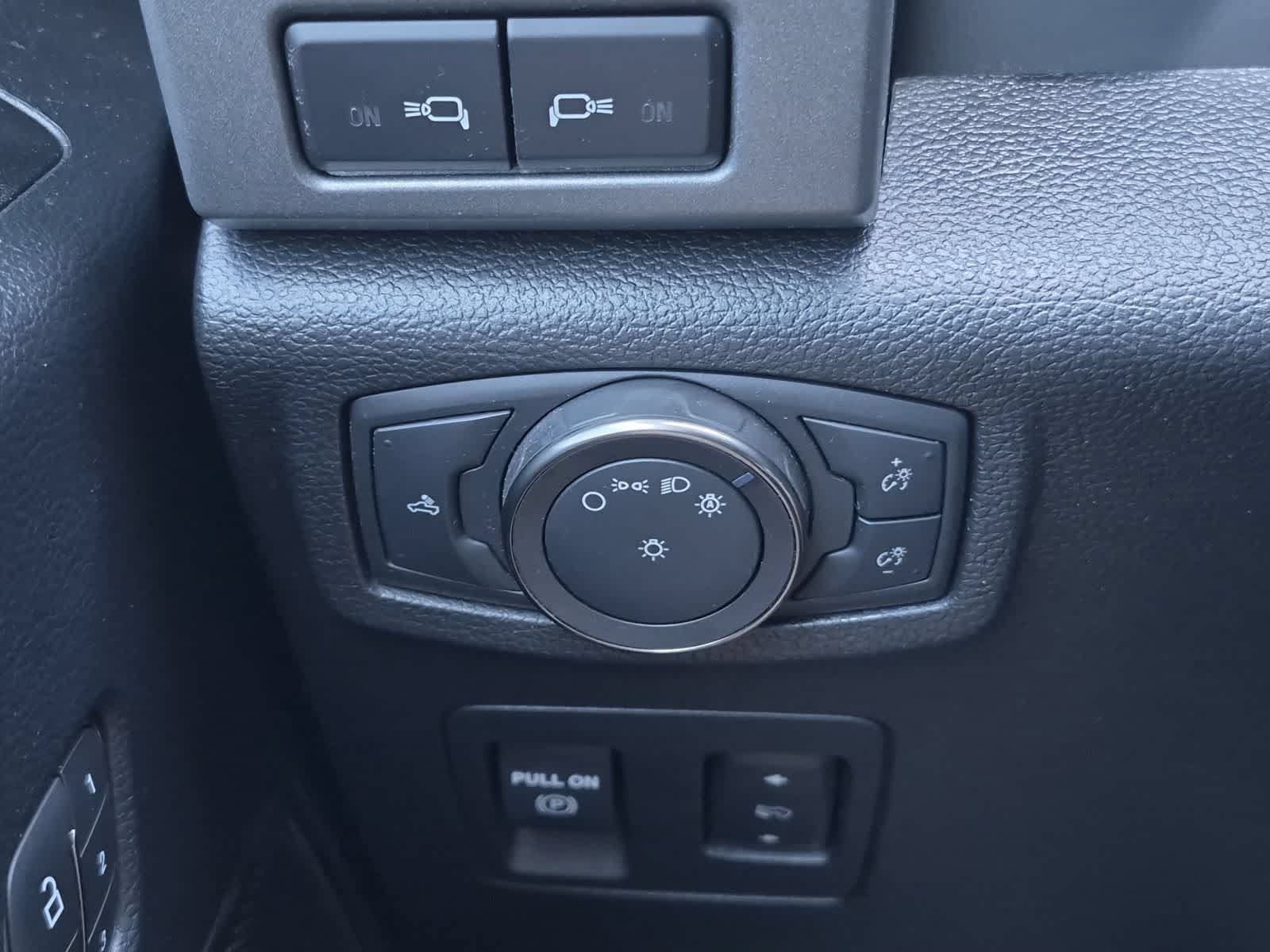 Used 2019 Ford F150 Raptor w/ Equipment Group 802A Luxury AWD/4WD image 26