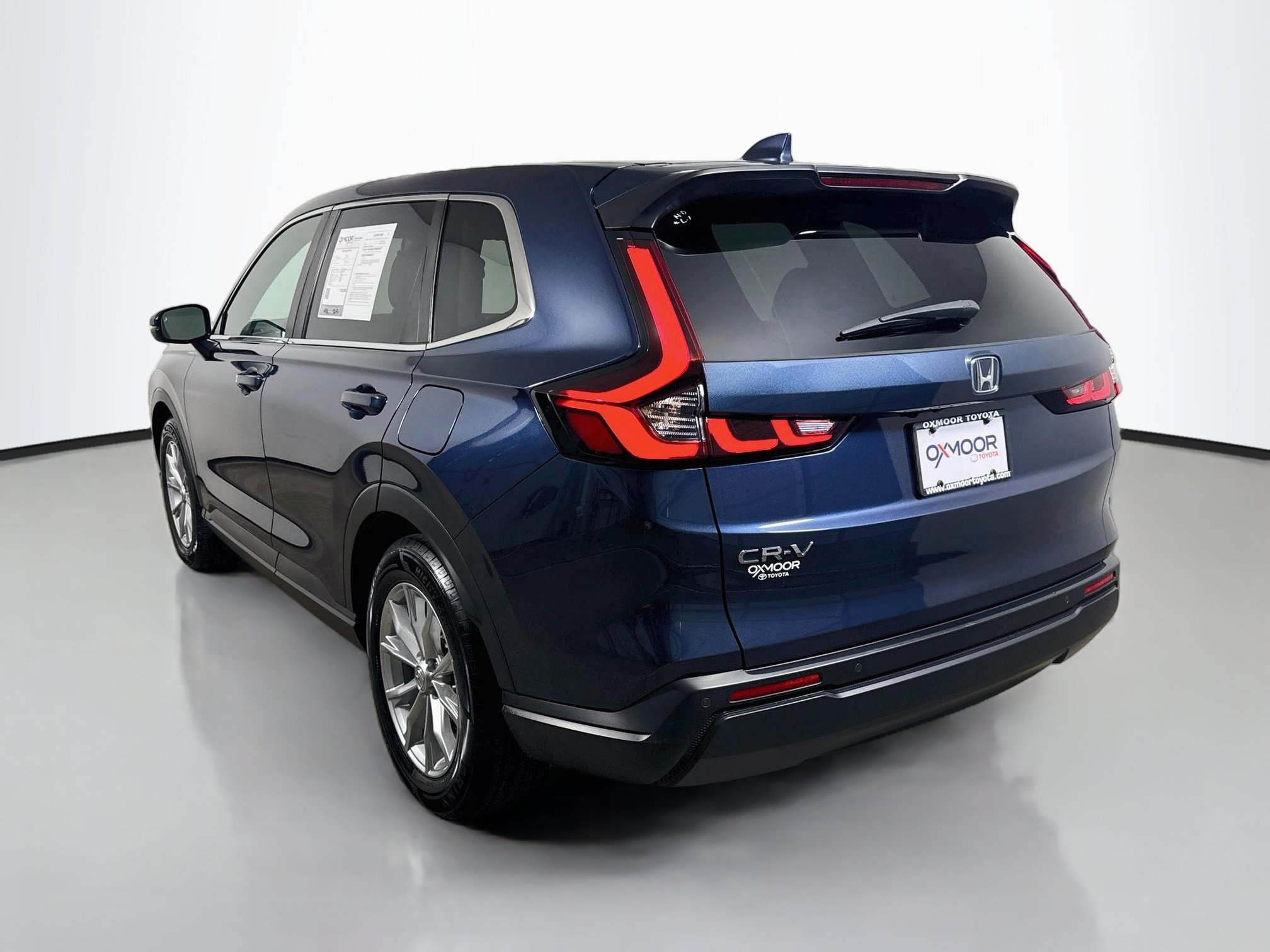 Used 2025 Honda CR-V EX-L image 5