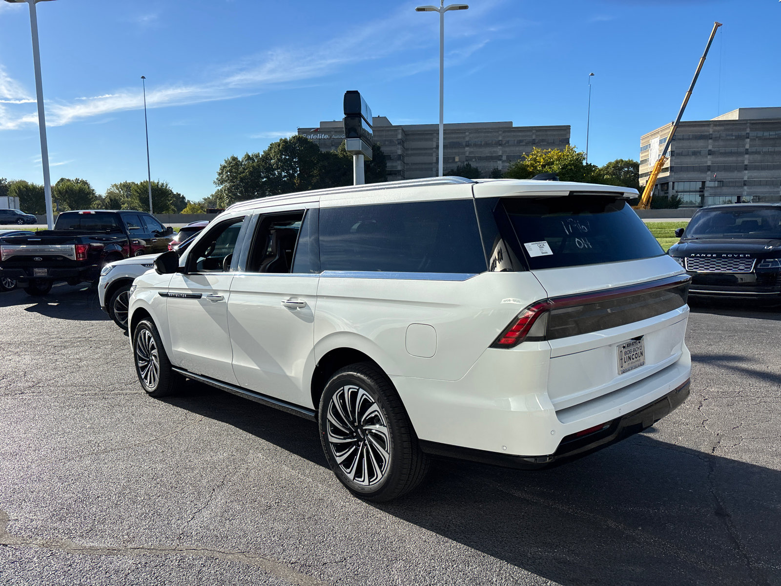 New 2025 Lincoln Navigator L Black Label image 5