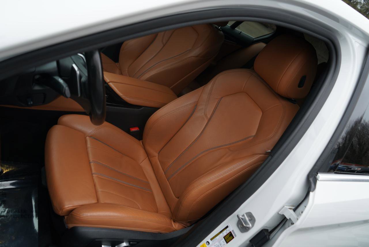 Used 2018 BMW 530e xDrive image 19