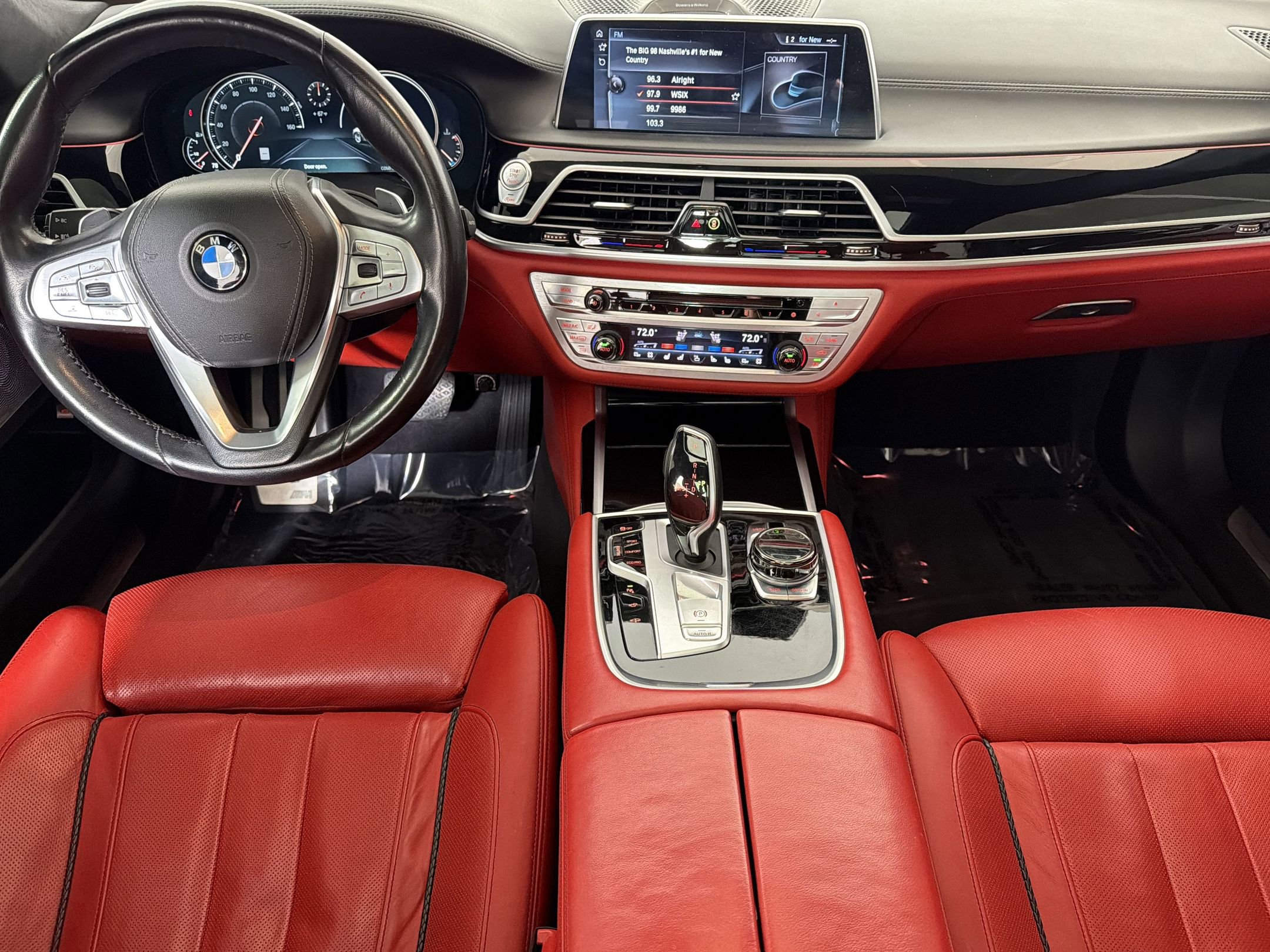 Used 2017 BMW 750i RWD image 31