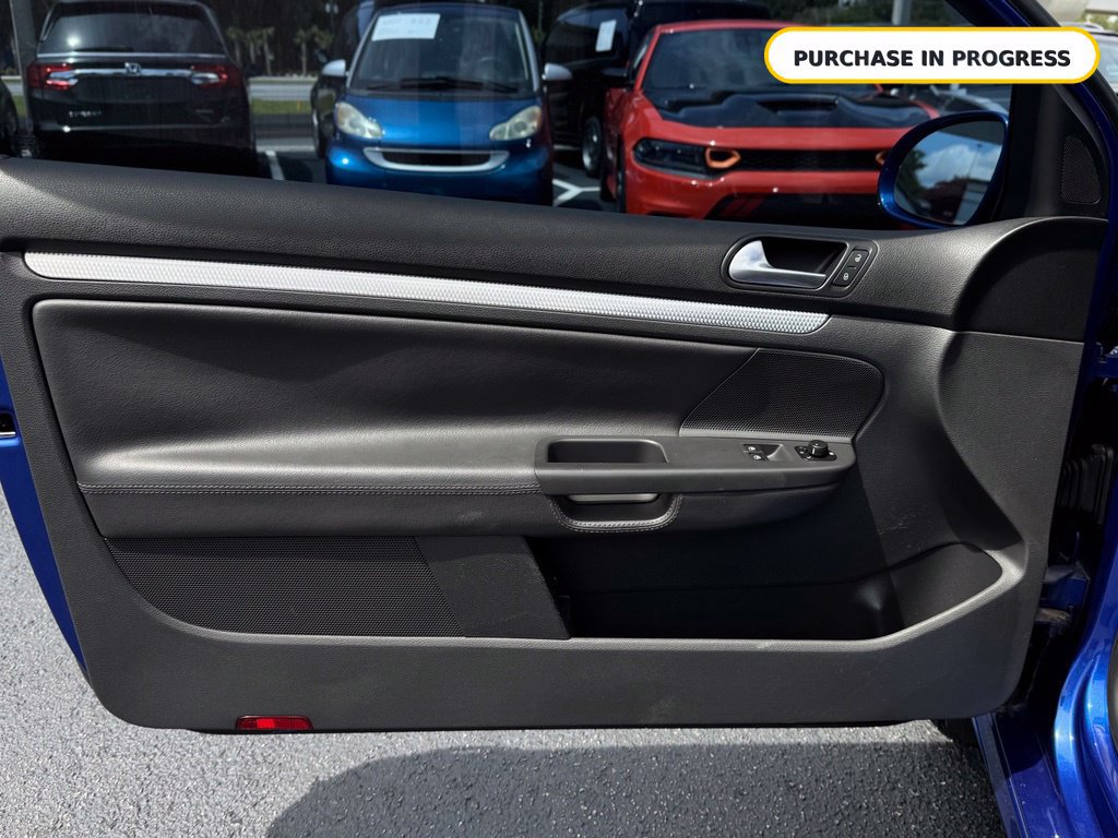 Used 2008 Volkswagen R32 AWD/4WD image 24