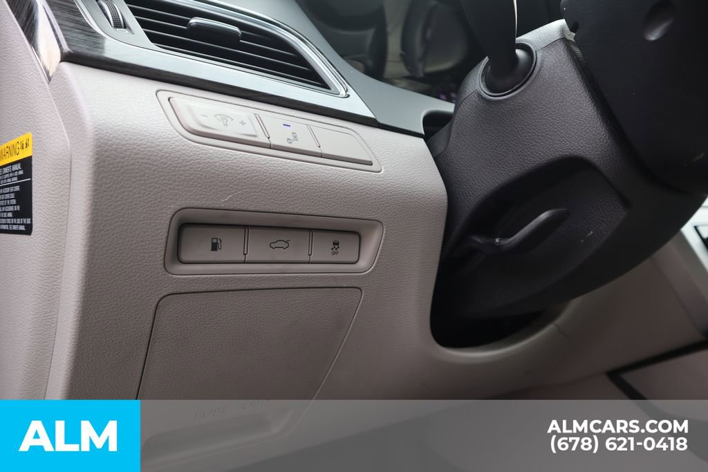 Used 2015 Hyundai Sonata Limited image 15