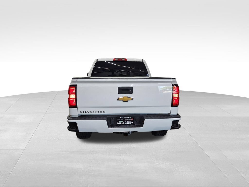 Used 2018 Chevrolet Silverado 1500 Custom w/ Custom Value Package AWD/4WD image 7