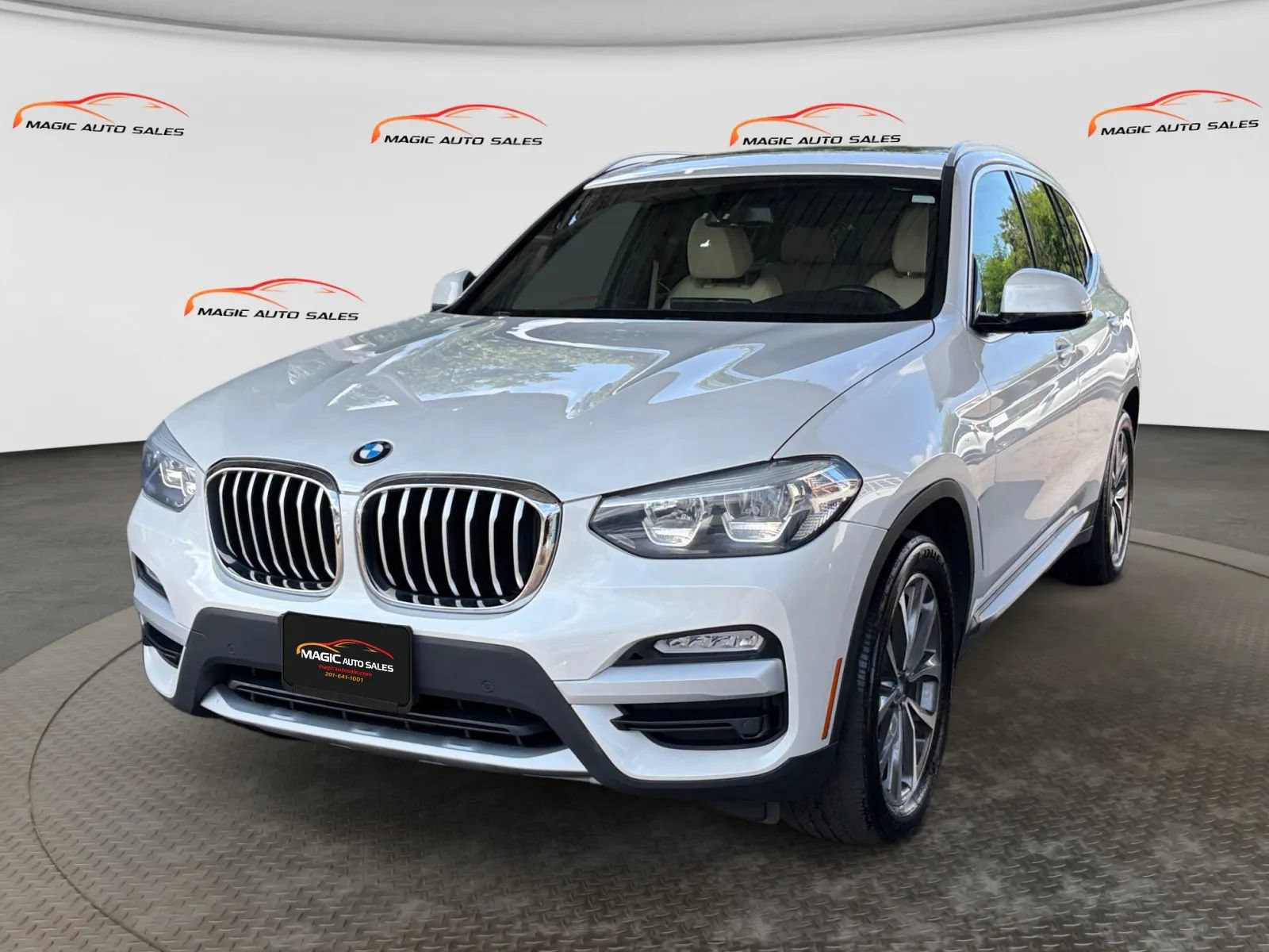 Used 2018 BMW X3 xDrive30i AWD/4WD image 1