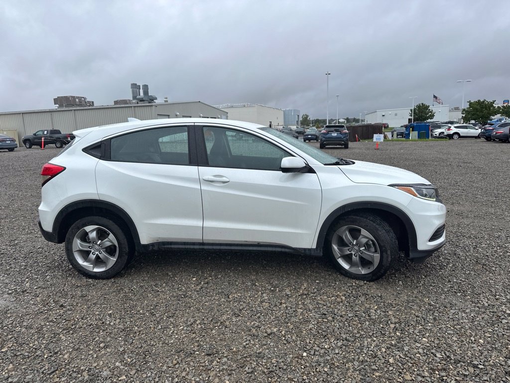 Used 2022 Honda HR-V LX image 12